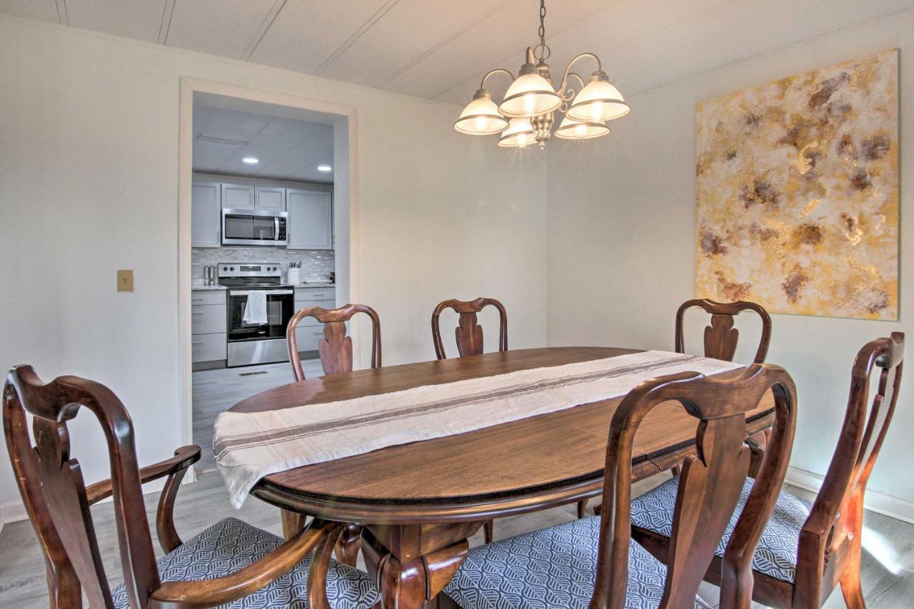 Cozy Asheville Cottage With Grill And Fire Pit! Bagian luar foto